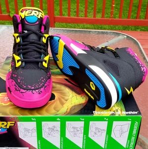 SOLD Members only limited Reebok Pump nerf
